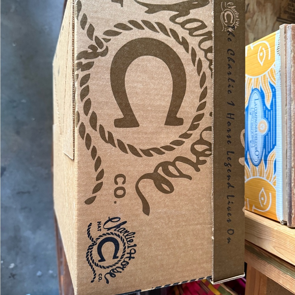 Charlie 1 Horse Hat Co. Storage BOX- Western Cowboy Hat Box Rope Lariat Print - Picture 4 of 5